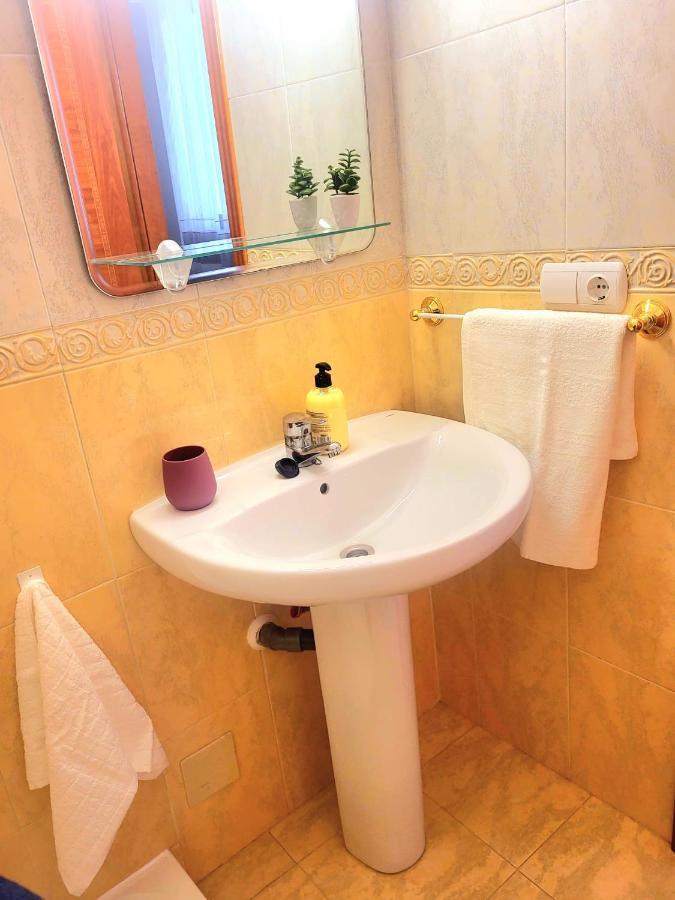 Sea Breeze Apartament เบนีการ์โล ภายนอก รูปภาพ